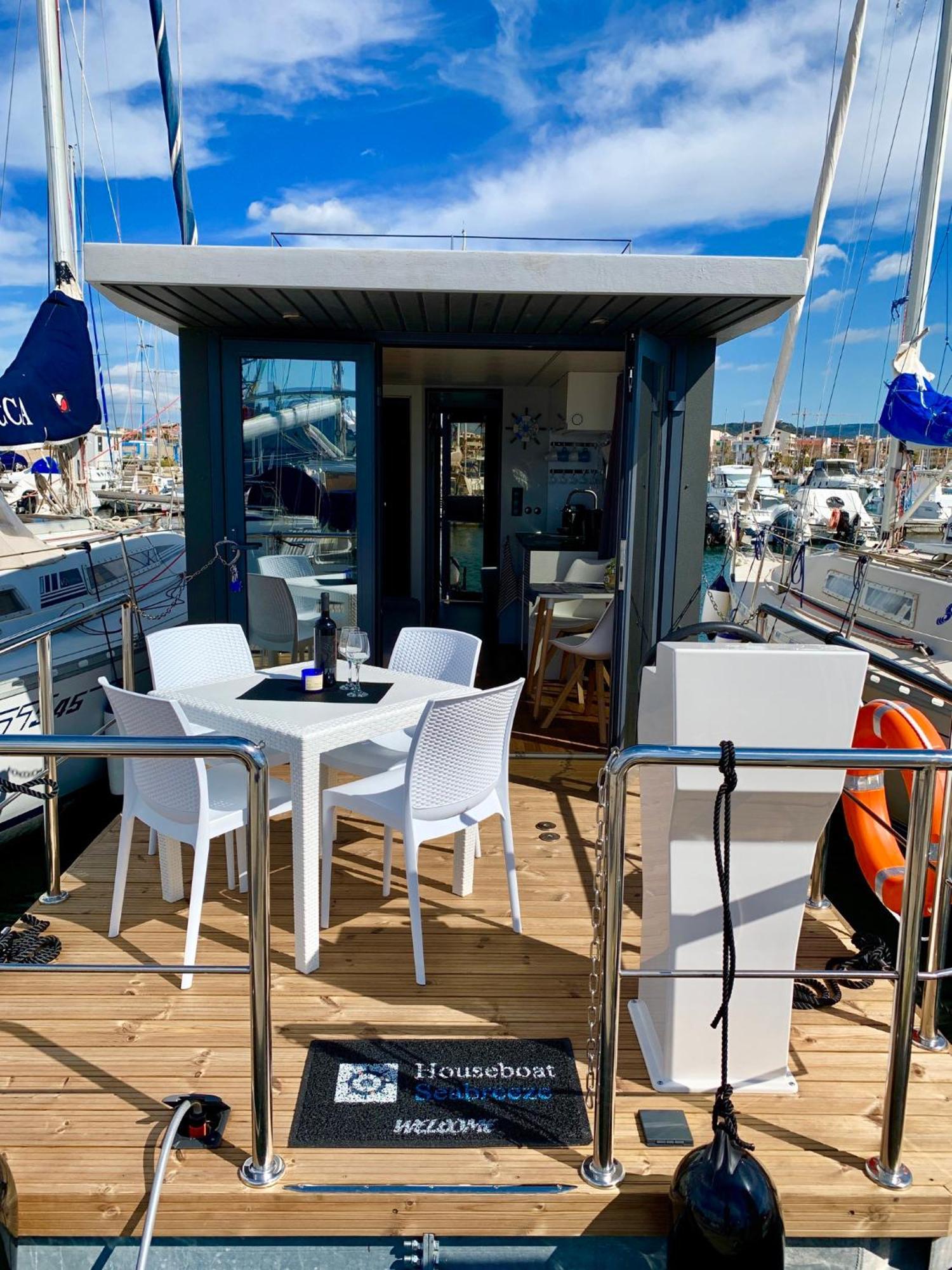 Houseboat Seabreeze Hotel Alghero Exterior photo